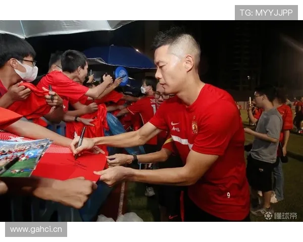 英博3月28球迷开放日活动公告 英博3月28球迷开放日活动公告